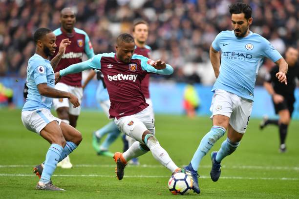 成一个充满 成一个充满