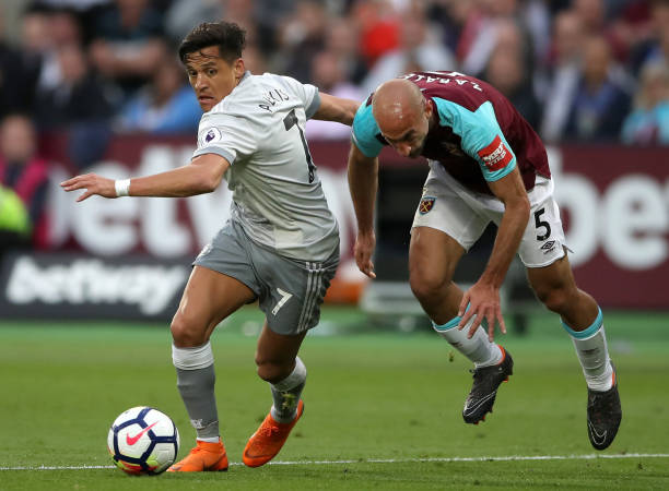 否的一体两 否的一体两