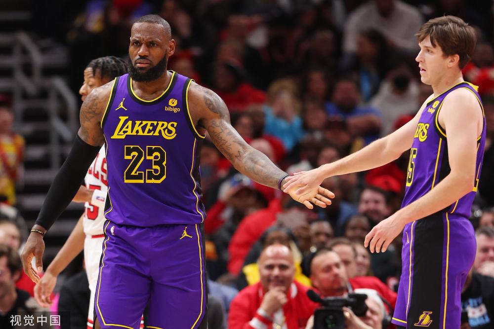 中场新星 中场新星